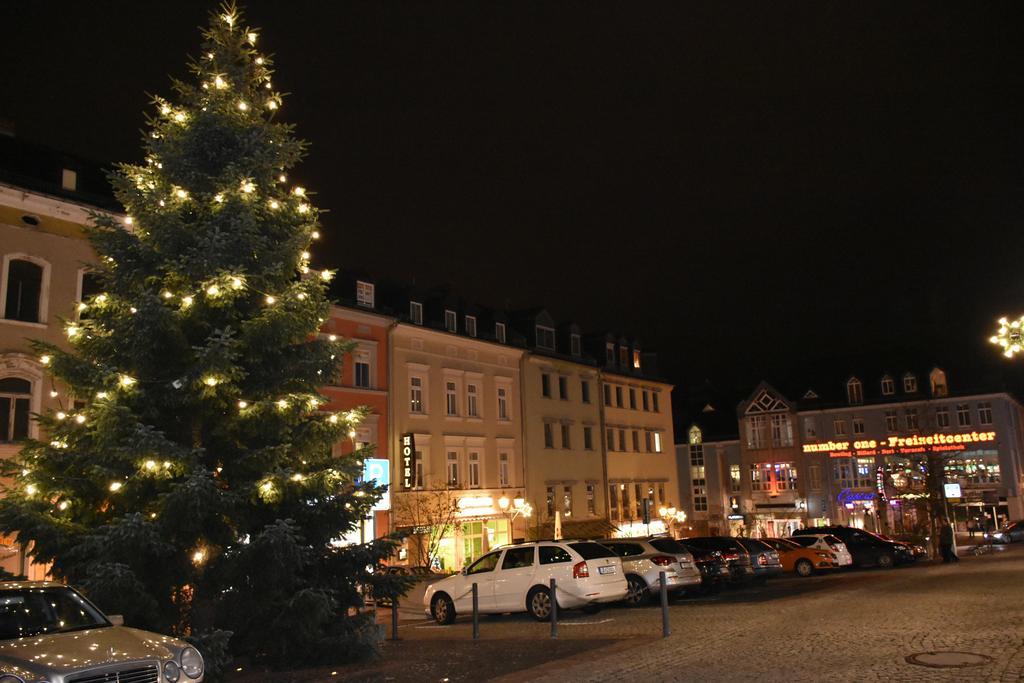 Hotel Garni Am Klostermarkt Plauen Bagian luar foto